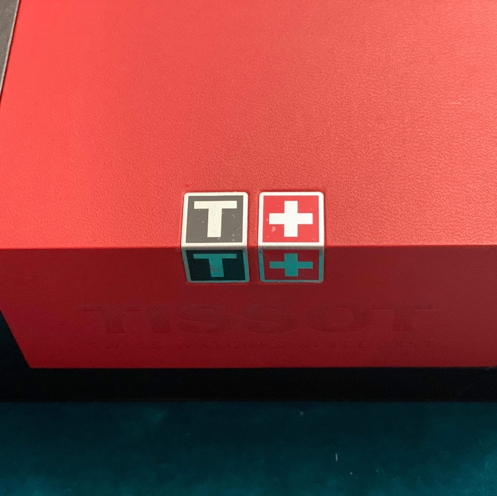 Tissot Women's Watch - Picture 5 of 8